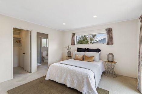 Photo of property in 19b Dallinger Street, St Andrews, Hamilton, 3200