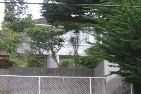 Photo of property in 63 Mills Road, Brooklyn, Wellington, 6021