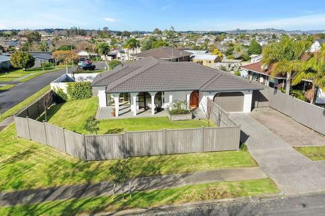 Photo of property in 8 Olena Avenue, Sunnyhills, Auckland, 2010