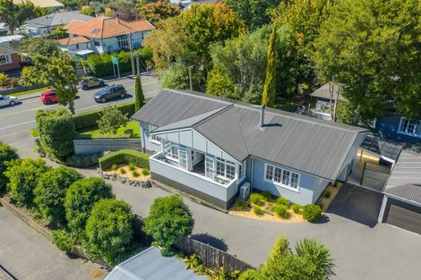 Photo of property in 4 Burnbrae Street, Saint Martins, Christchurch, 8022