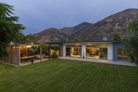 Photo of property in 26 Quill Street, Lake Hayes, Queenstown, 9304