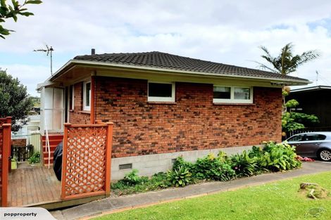 Photo of property in 1/7 Newhaven Terrace, Mairangi Bay, Auckland, 0630