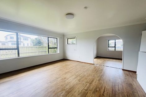 Photo of property in 10 Bledisloe Street, Papatoetoe, Auckland, 2104