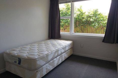 Photo of property in 1/5 Newbridge Place, Ilam, Christchurch, 8041