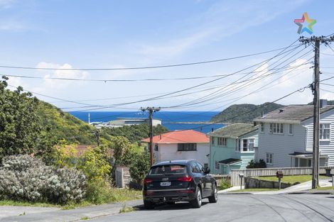 Photo of property in 12b Rahui Street, Strathmore Park, Wellington, 6022