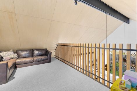 Photo of property in 19 Grandview Road, Lake Hawea, 9382