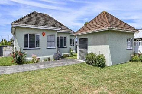 Photo of property in 216 Grove Road, Mayfair, Hastings, 4122