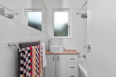 Photo of property in 542 Leigh Road, Whangateau, Warkworth, 0985