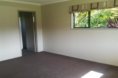 Photo of property in 371c Mangorei Road, Merrilands, New Plymouth, 4312