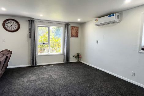 Photo of property in 3 Delph Street, Avonhead, Christchurch, 8042