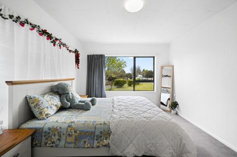 Photo of property in 59 Resthill Crescent, Glenview, Hamilton, 3206