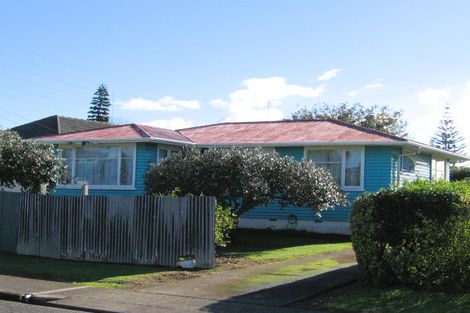 Photo of property in 13 Cooper Crescent, Otara, Auckland, 2023