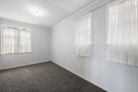 Photo of property in 164 Waddington Drive, Naenae, Lower Hutt, 5011