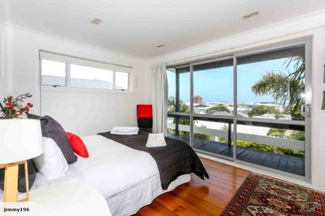 Photo of property in 129 Pendarves Street, New Plymouth, 4312