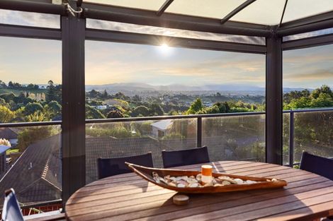 Photo of property in 132 Waikite Road, Welcome Bay, Tauranga, 3175