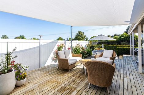 Photo of property in 1/3 Weka Road, Waipahihi, Taupo, 3330