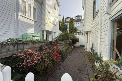 Photo of property in 12c Hobson Street, Thorndon, Wellington, 6011