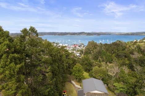 Photo of property in 19 James Street, Russell, 0202