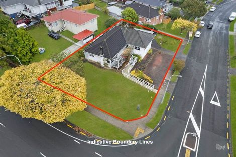Photo of property in 55 Larne Avenue, Pakuranga Heights, Auckland, 2010