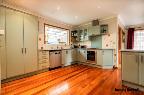 Photo of property in 16 Roy Street, Palmerston North, 4410