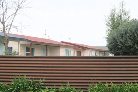 Photo of property in 2/80 Guppy Road, Greenmeadows, Napier, 4112
