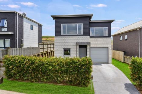 Photo of property in 10 Retallick Place, Flagstaff, Hamilton, 3210