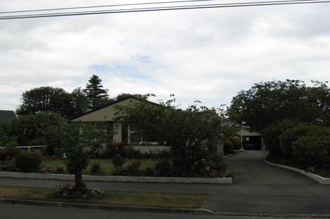 Photo of property in 65 Dunster Street, Burnside, Christchurch, 8053