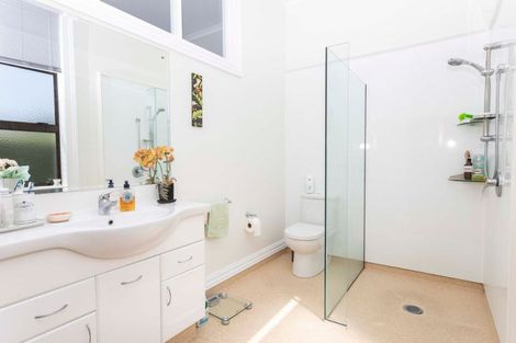 Photo of property in 21 Victoria Avenue, Dannevirke, 4930