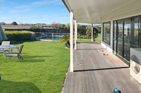 Photo of property in 254 Moteo Pa Road, Puketapu, Napier, 4183