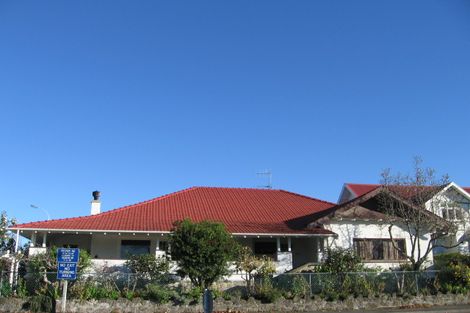 Photo of property in 26 Fitzroy Road, Bluff Hill, Napier, 4110