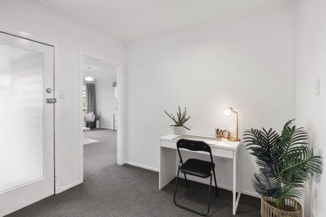 Photo of property in 18 Byron Street, Miramar, Wellington, 6022