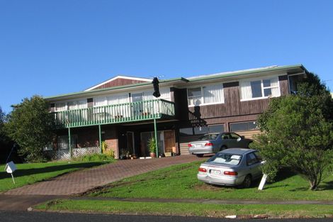 Photo of property in 63 Bramley Drive, Farm Cove, Auckland, 2012