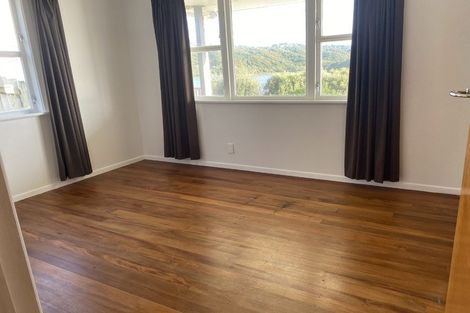 Photo of property in 28 Papakowhai Road, Papakowhai, Porirua, 5024