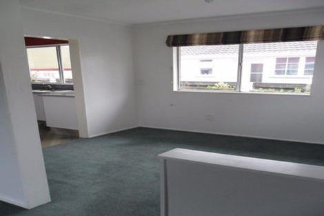 Photo of property in 63 Hillside Drive, Maoribank, Upper Hutt, 5018