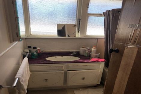 Photo of property in 18 Croall Crescent, St Andrews, Hamilton, 3200