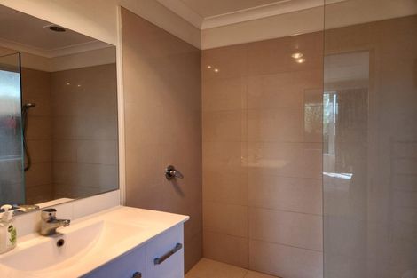 Photo of property in 10 Pounamu Place, Pegasus, 7612