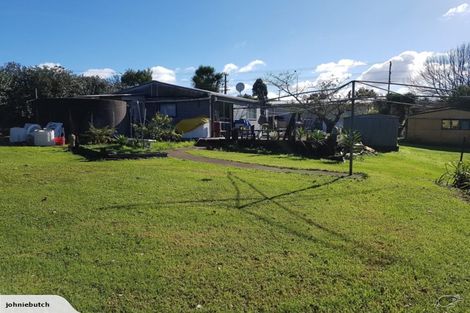 Photo of property in 351 Main Road, Huapai, Kumeu, 0810