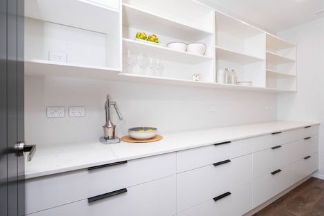 Photo of property in 63 Oak Road, Poraiti, Napier, 4112