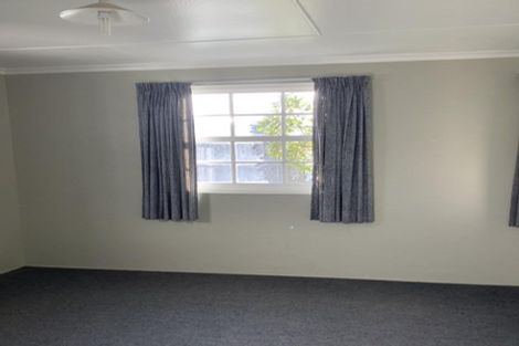 Photo of property in 261 Marine Parade, New Brighton, Christchurch, 8061