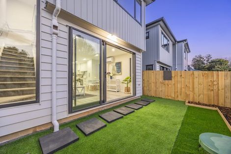 Photo of property in 4/6 Vine Street, Mangere East, Auckland, 2024