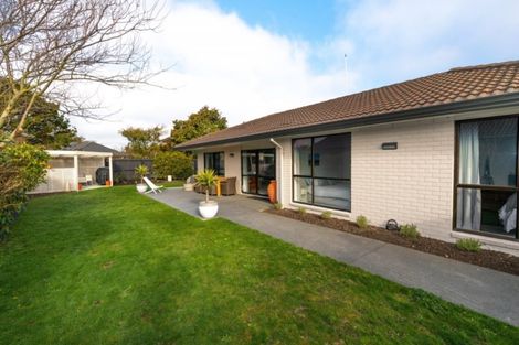 Photo of property in 22 Radiata Avenue, Parklands, Christchurch, 8083
