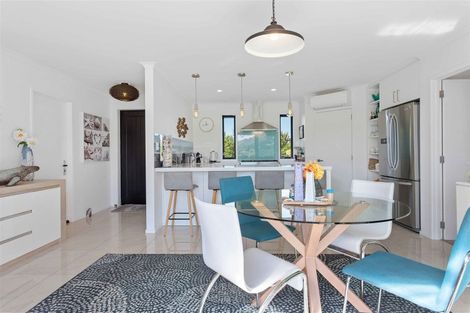 Photo of property in 50c Church Street, Oxford, 7430