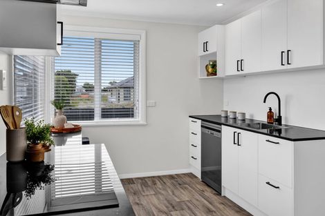 Photo of property in 89 Argyle Street, Hawera, 4610