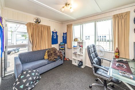 Photo of property in 6 Murch Place, Tawhero, Whanganui, 4500