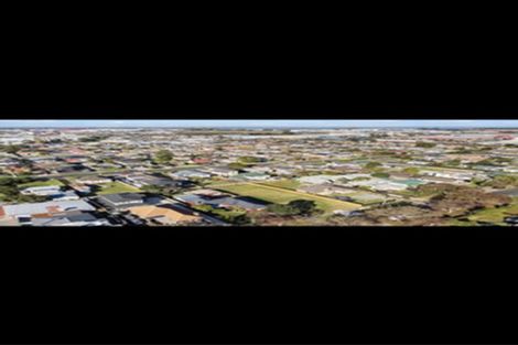 Photo of property in 31 Freyberg Avenue, Papatoetoe, Auckland, 2104