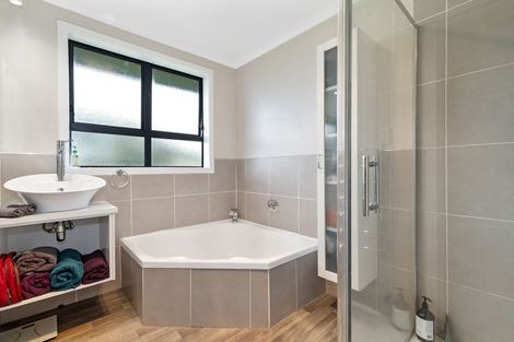 Photo of property in 4a4b Wiseman Road, Springdale, 3380