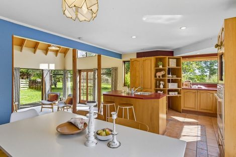 Photo of property in 345 Mazengarb Road, Paraparaumu, 5032