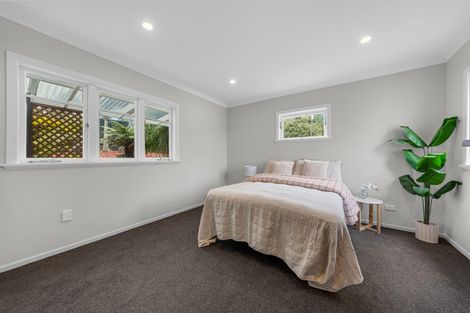 Photo of property in 76 Mcentee Road, Waitakere, Auckland, 0816