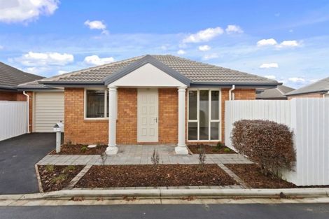 Photo of property in 1 Fleur Lane, Burwood, Christchurch, 8083