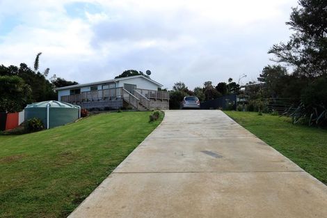 Photo of property in 21 Mariner Cove Road, Tinopai, Matakohe, 0593